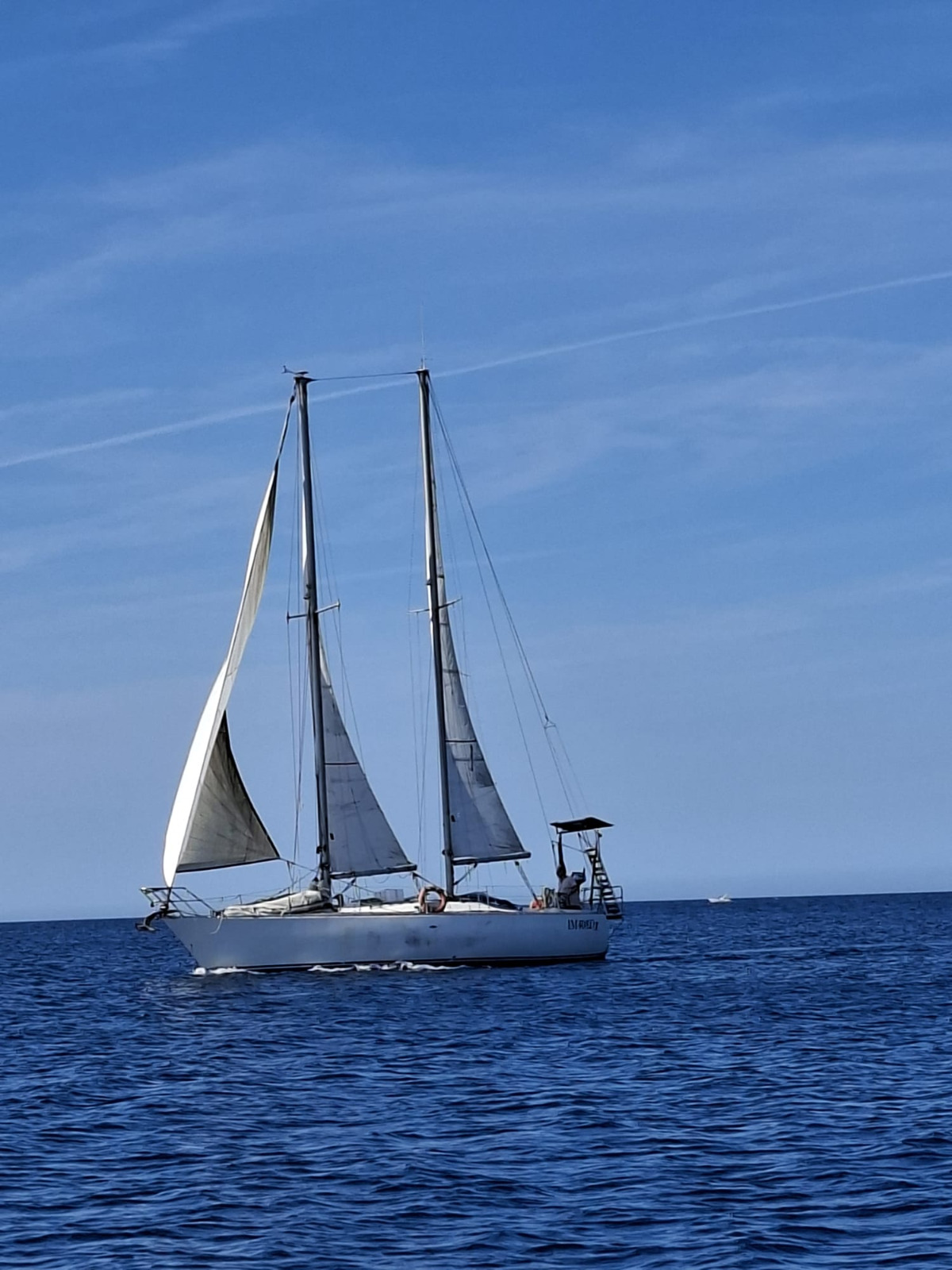 BIN BEL II gulet sailing off the Salento coast under blue sky